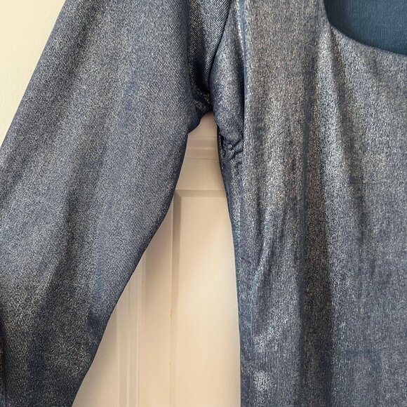 NWT BCBGeneration Bodycon Dress Size Medium - Picture 3 of 6